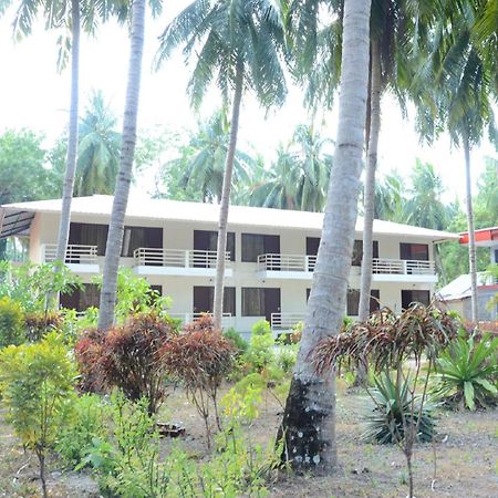 Coconhuts Beach Resort Lakshmanpur Exteriör bild