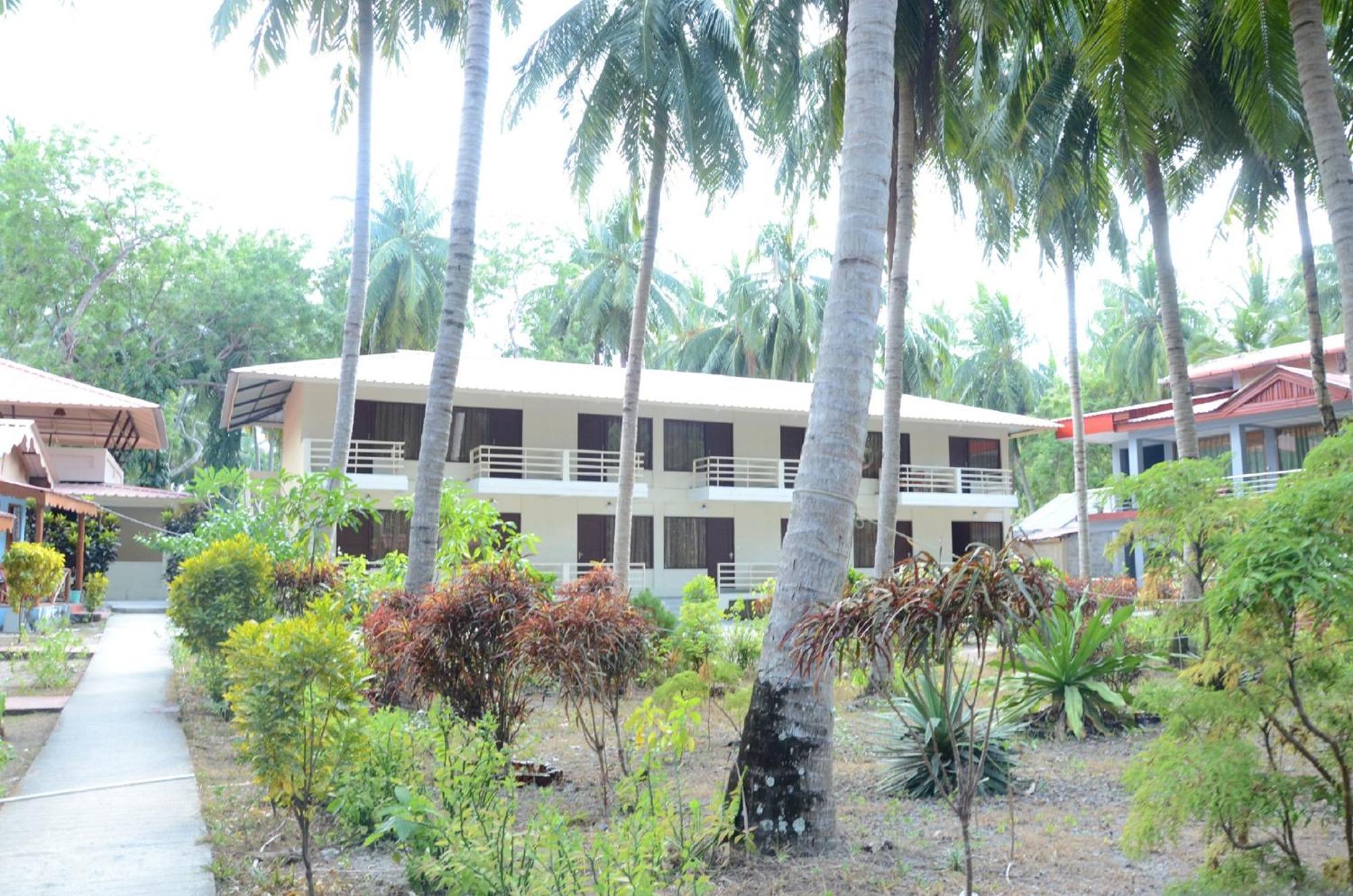 Coconhuts Beach Resort Lakshmanpur Exteriör bild